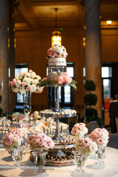 Classic Nelson Atkins Museum Wedding Kansas City