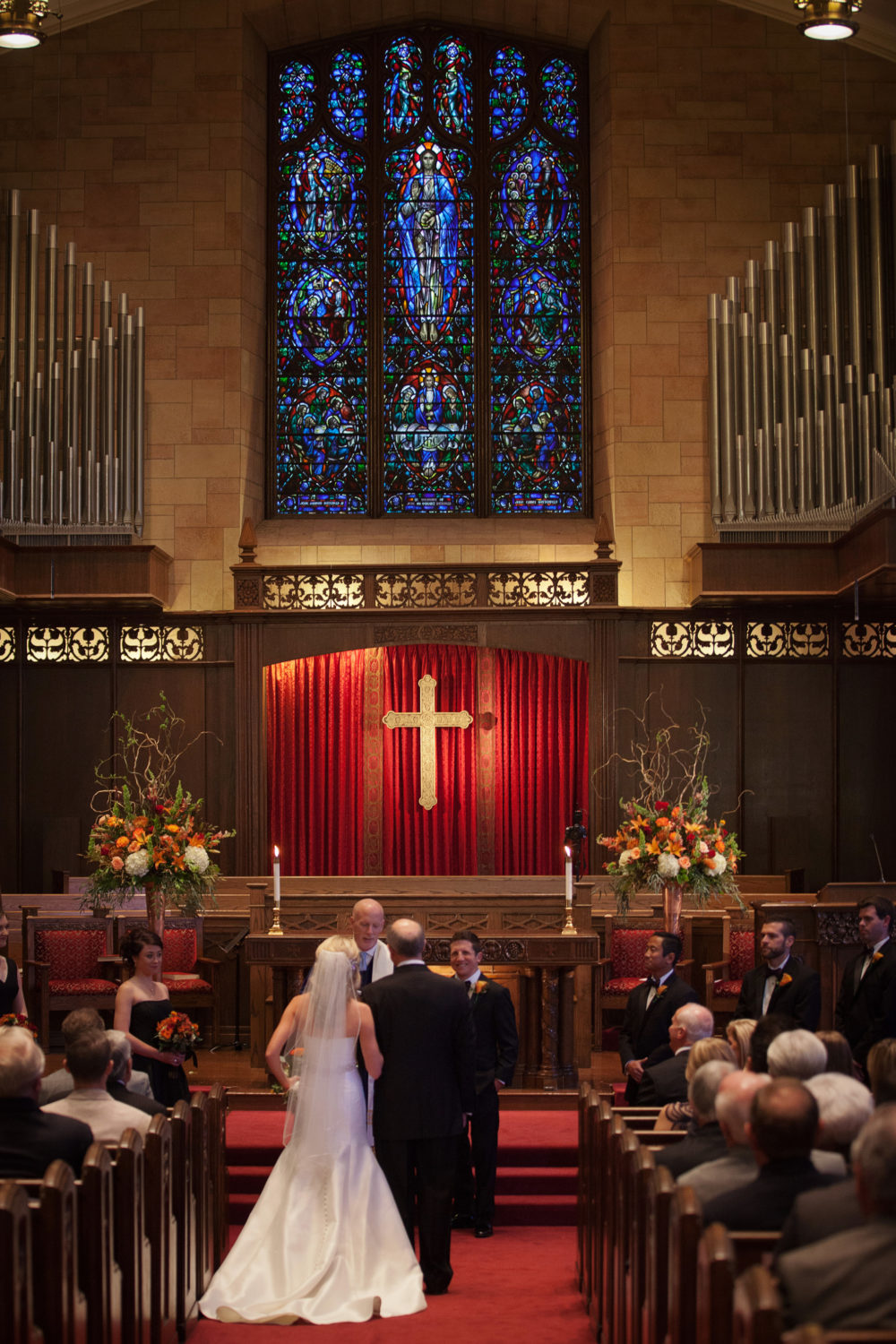 Kansas City Real Wedding - Paige + Morgan - Simple Elegance Wedding Coordination