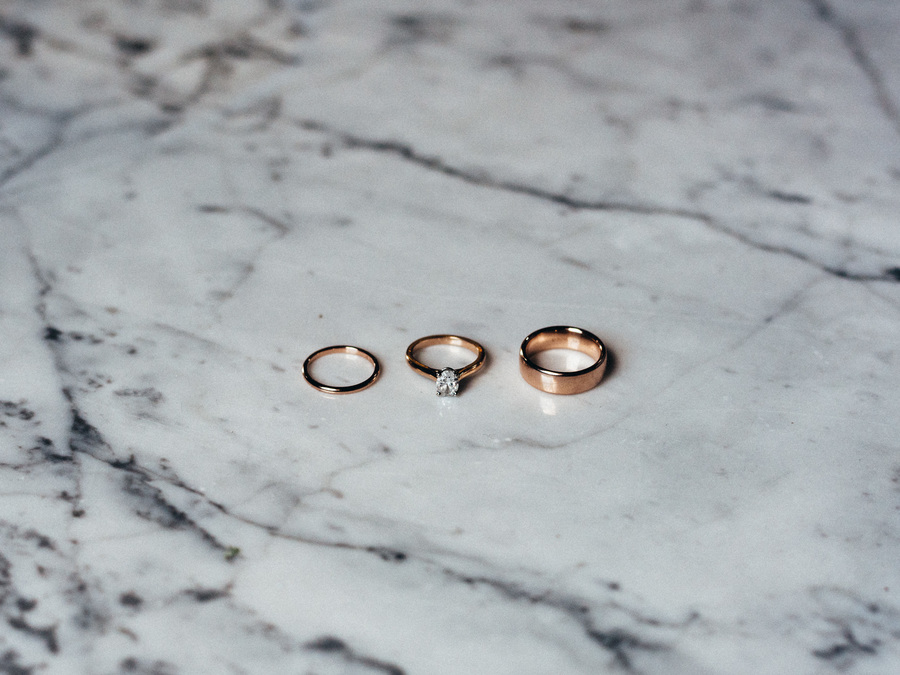 rose gold wedding bands