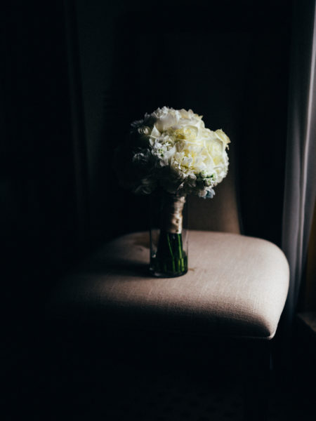 all white bridal bouquet