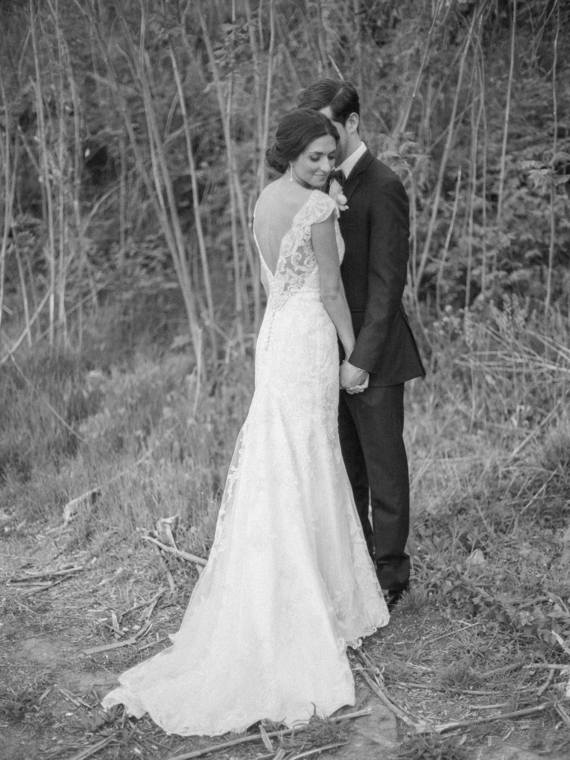 woodsy wedding photography