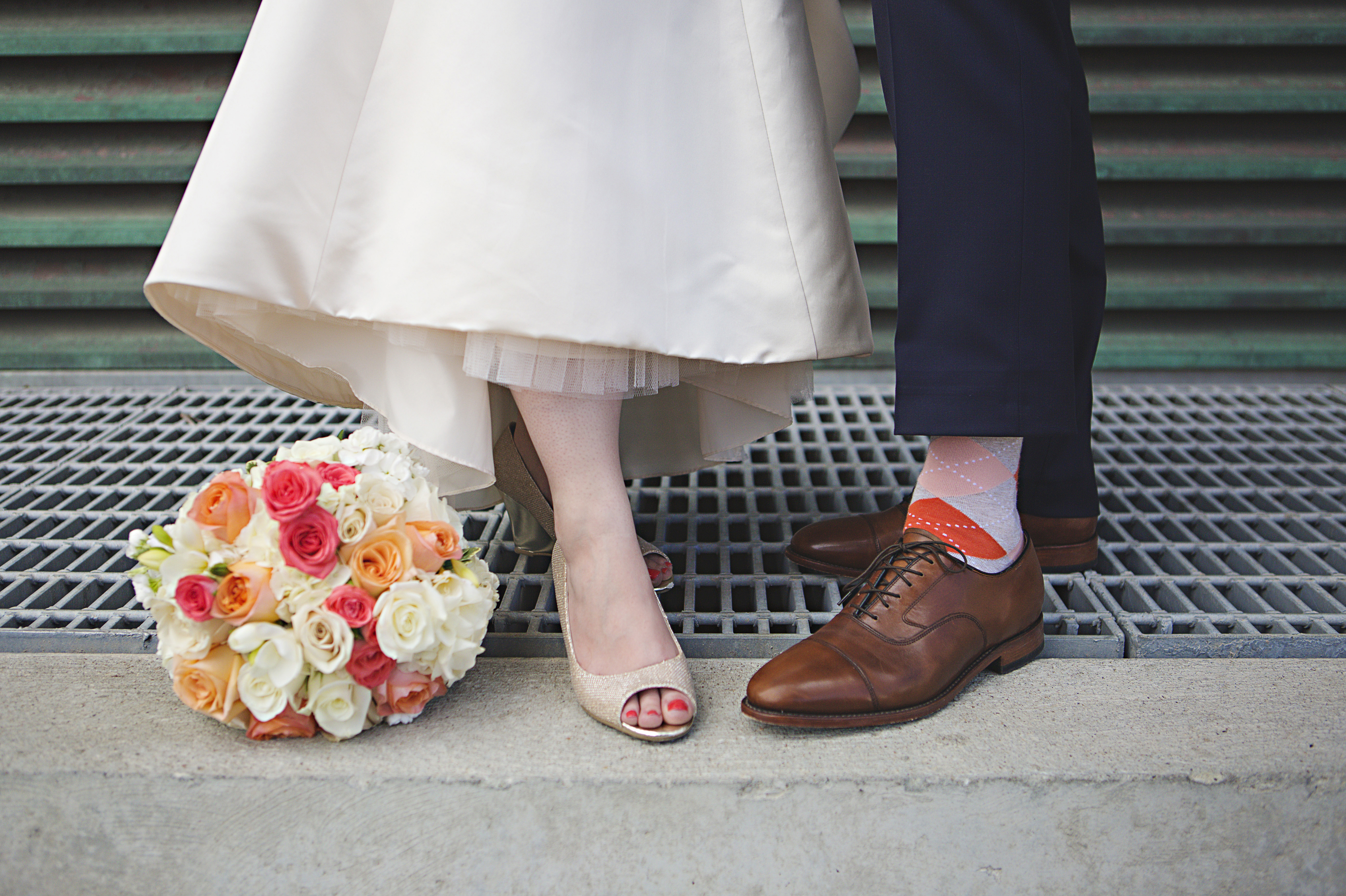 Real Weddings: Amanda + Phil’s Intimate Summer Wedding at The Guild