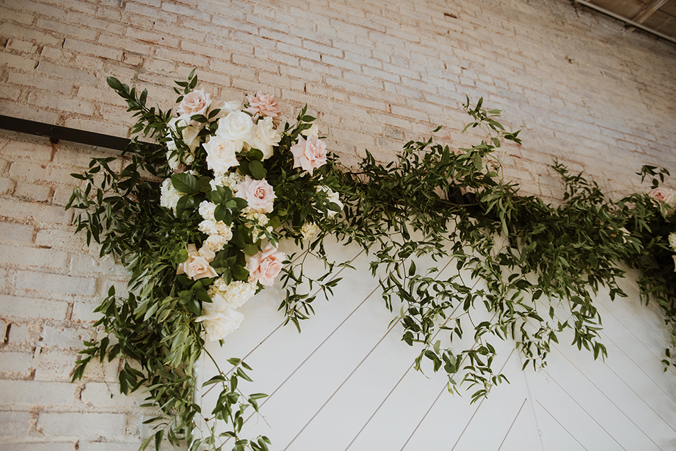 married1043