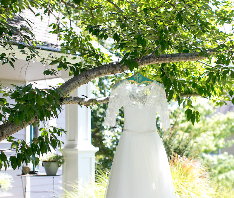 Rachelle + Ben Natural Kansas City Wedding