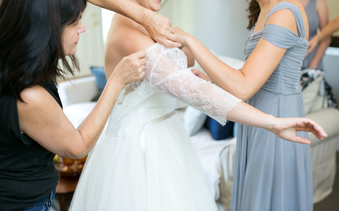 Rachelle + Ben Natural Kansas City Wedding