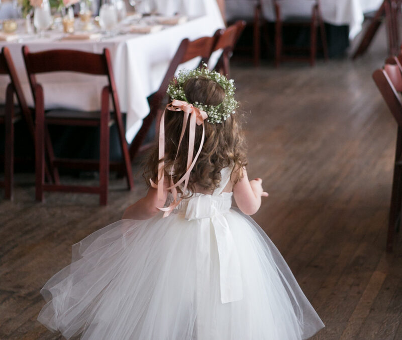 Melanie + Bryan – Romantic Hobbs Building Wedding