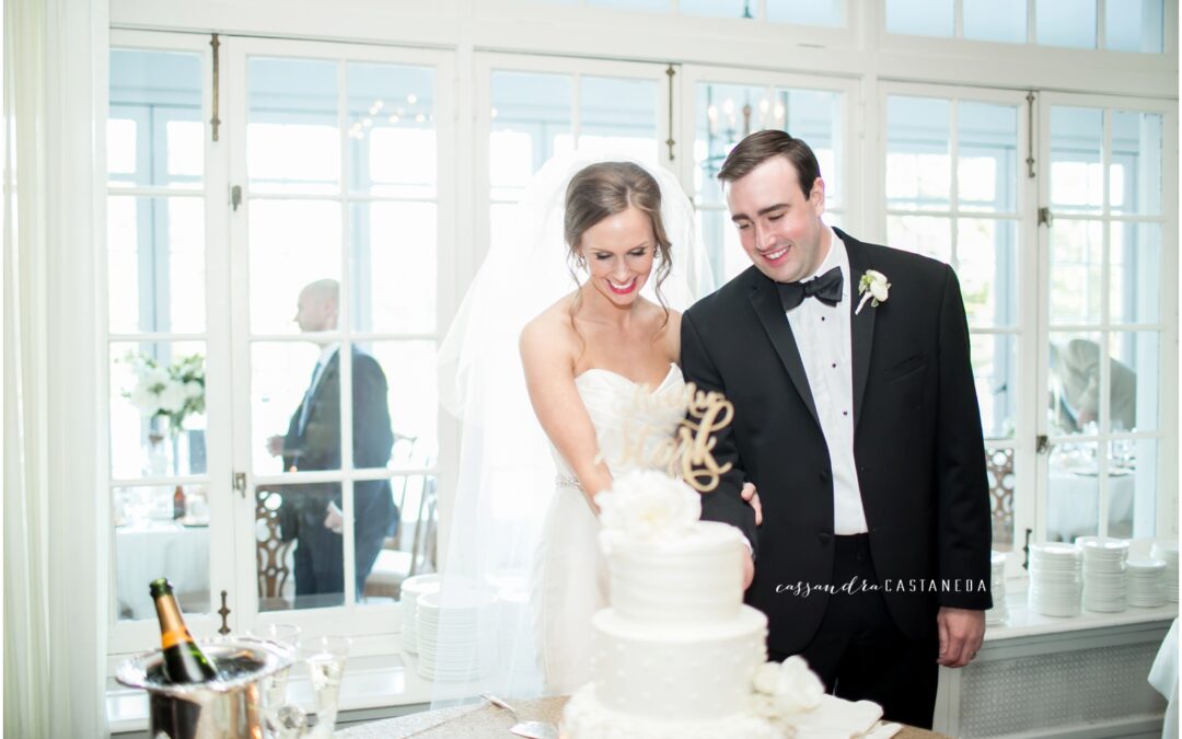 Simple Elegance Classic KC Country Club Wedding