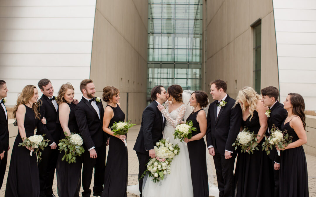 Kelsie + Taylor -Simple Elegance Real Wedding