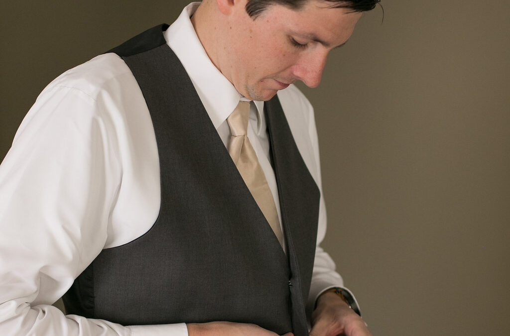 Melissa + Luke Kansas City Wedding