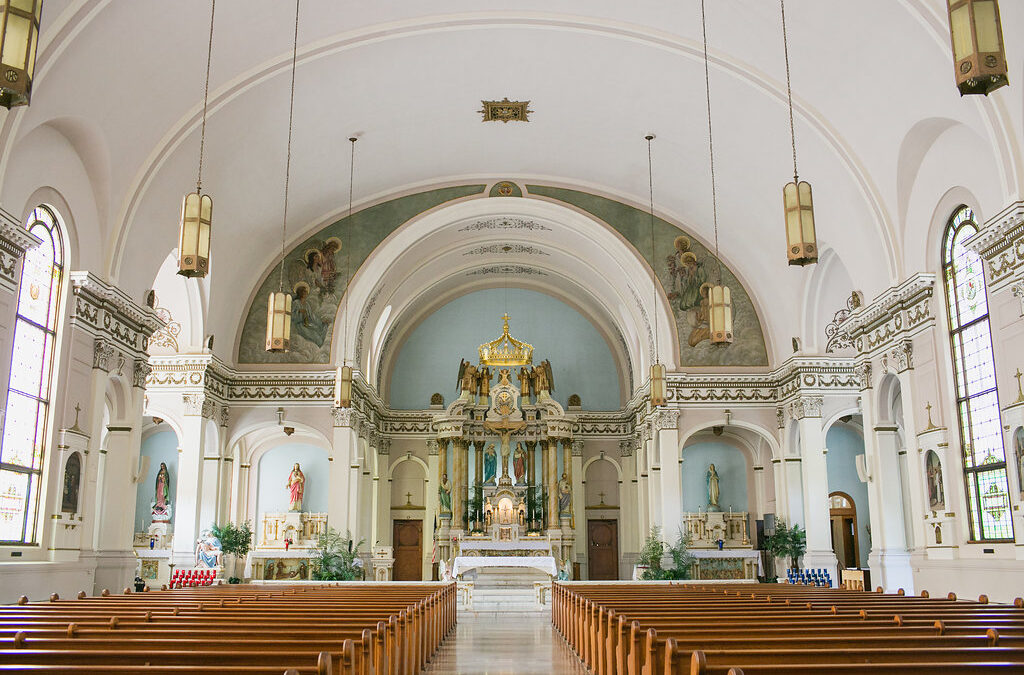 Melissa + Luke Kansas City Wedding