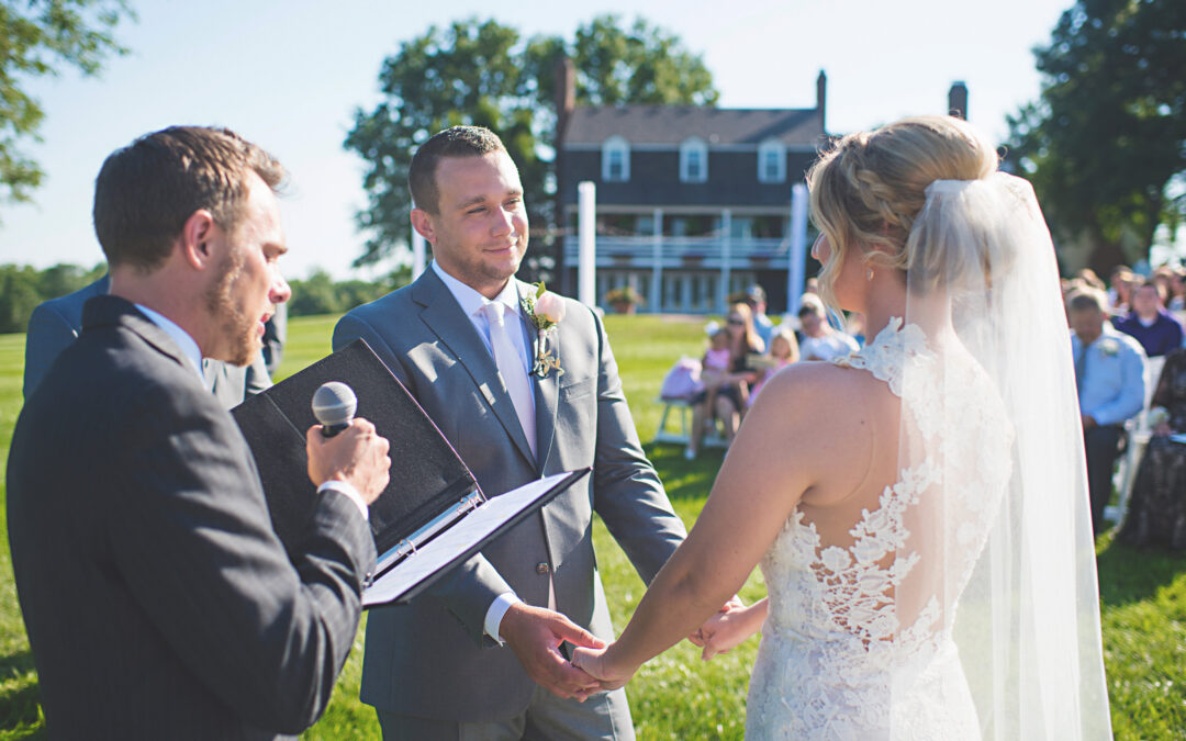 Simple Elegance – Romantic Milldale Farm Wedding