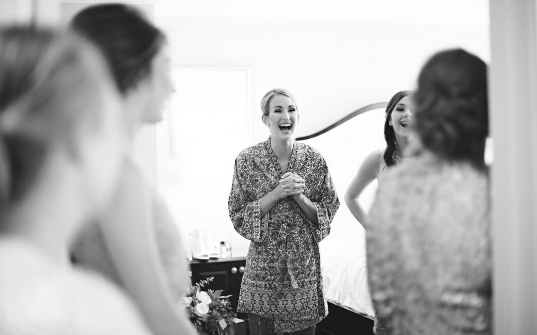 Amanda + Greg – Modern Simple Elegance Wedding