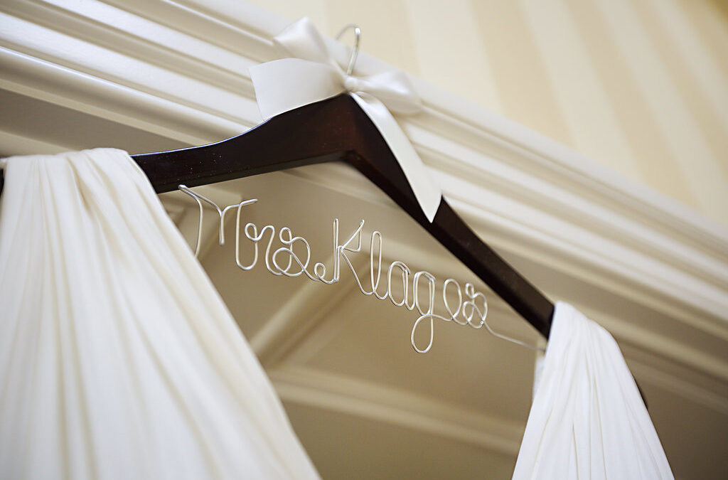 Nicole + Collin – Rustic Hallbrook Country Club Wedding