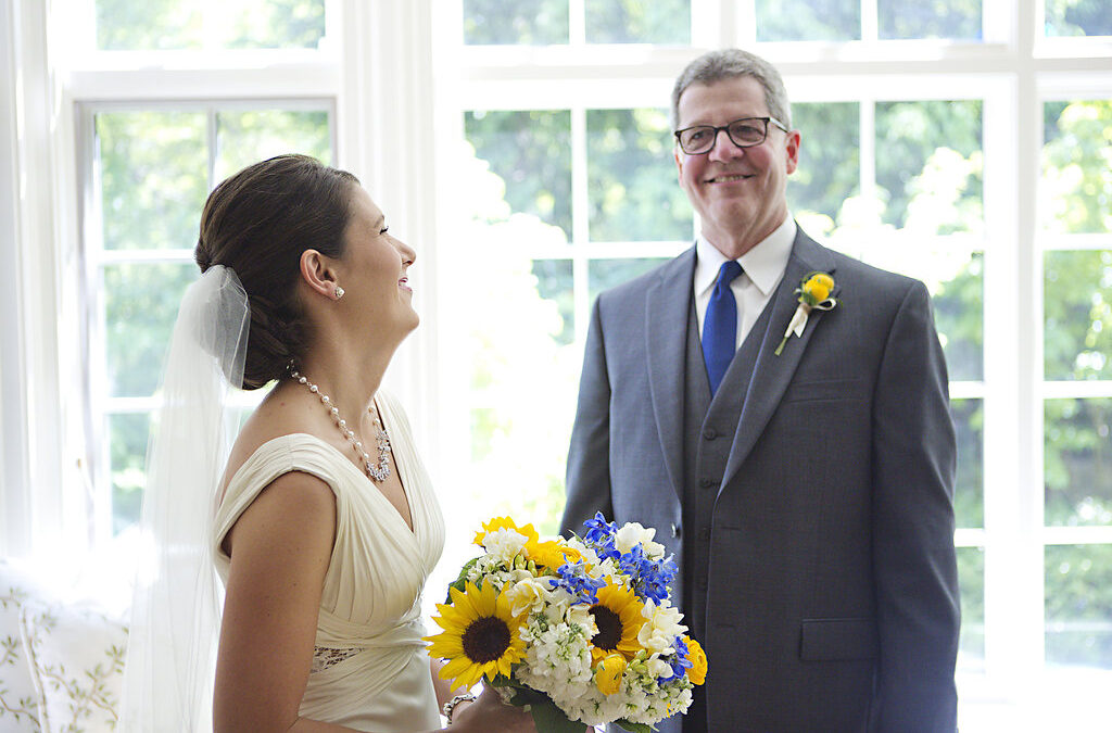 Nicole + Collin – Rustic Hallbrook Country Club Wedding