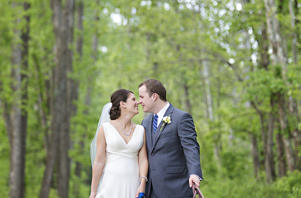 Nicole + Collin – Rustic Hallbrook Country Club Wedding