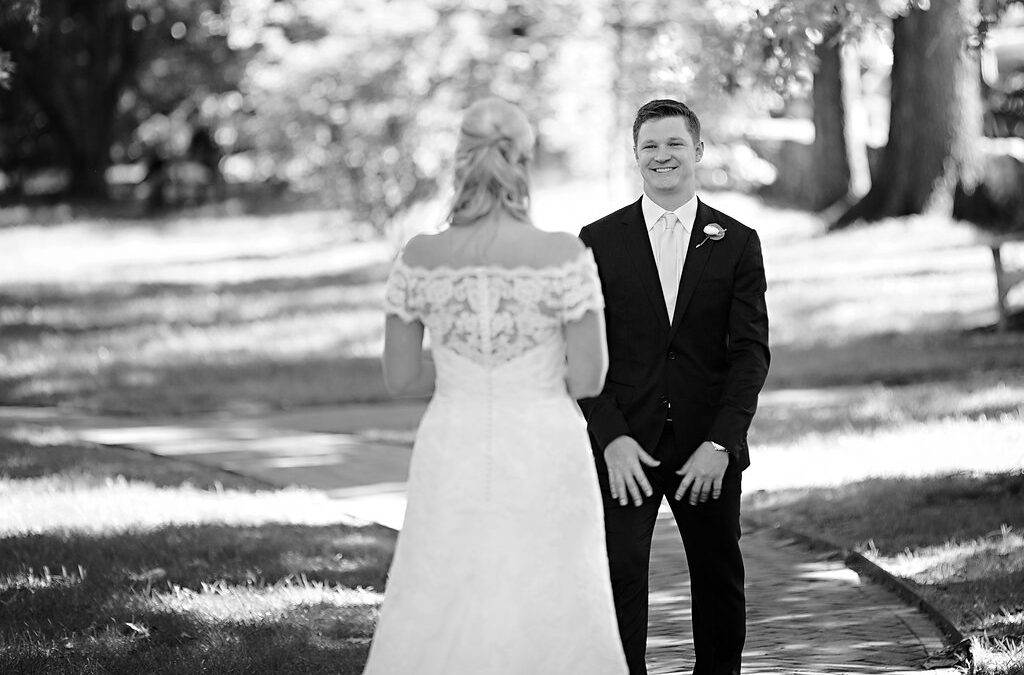 Morgan + Matt – Fairytail Courtyard Wedding