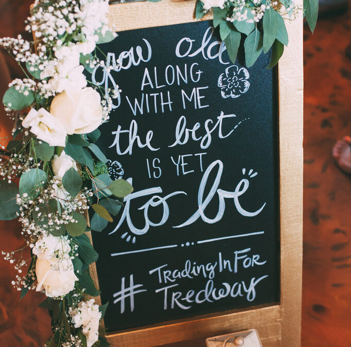 Sarah + Matt – Charming Lawrence Wedding