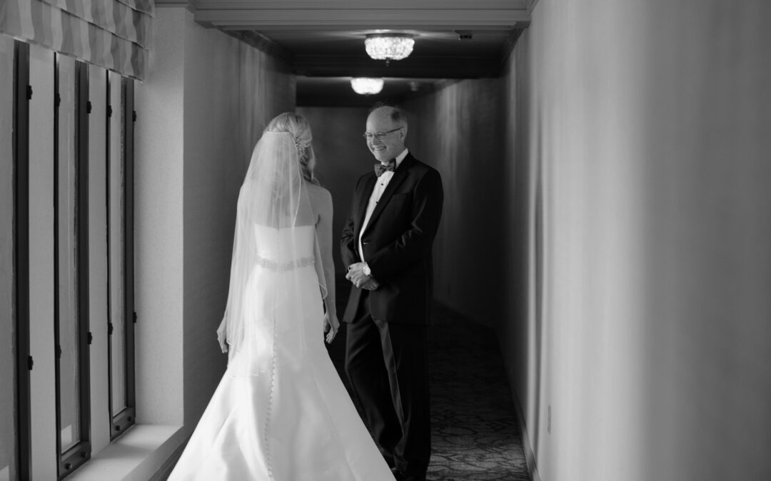 Kansas City Real Wedding – Paige + Morgan – Simple Elegance Wedding Coordination