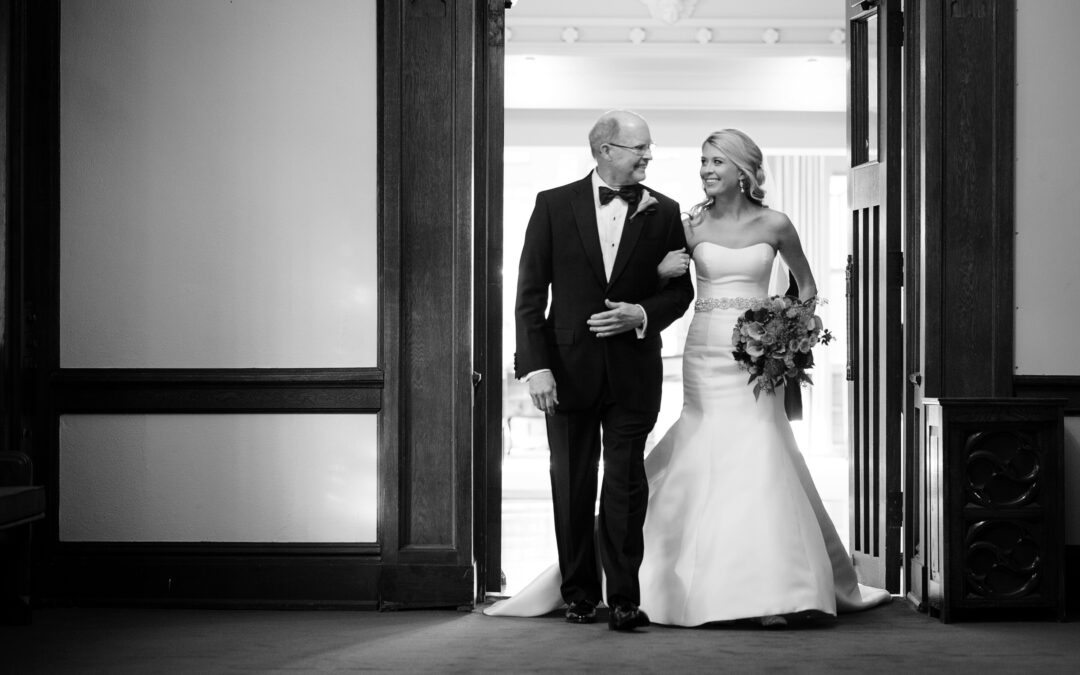 Kansas City Real Wedding – Paige + Morgan – Simple Elegance Wedding Coordination