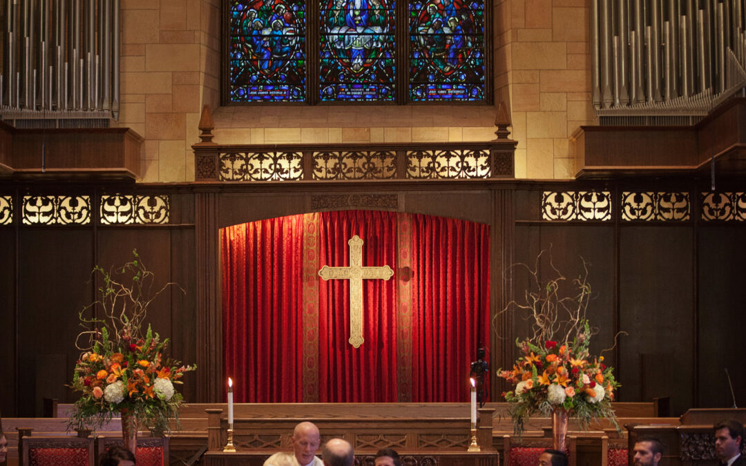 Kansas City Real Wedding – Paige + Morgan – Simple Elegance Wedding Coordination