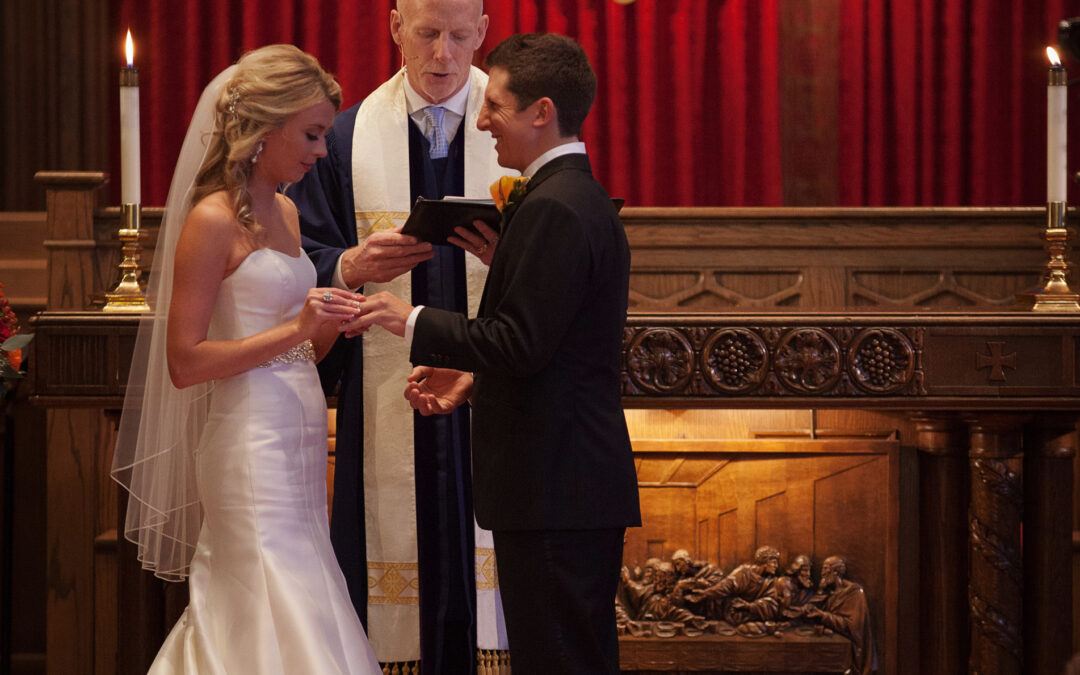 Kansas City Real Wedding – Paige + Morgan – Simple Elegance Wedding Coordination
