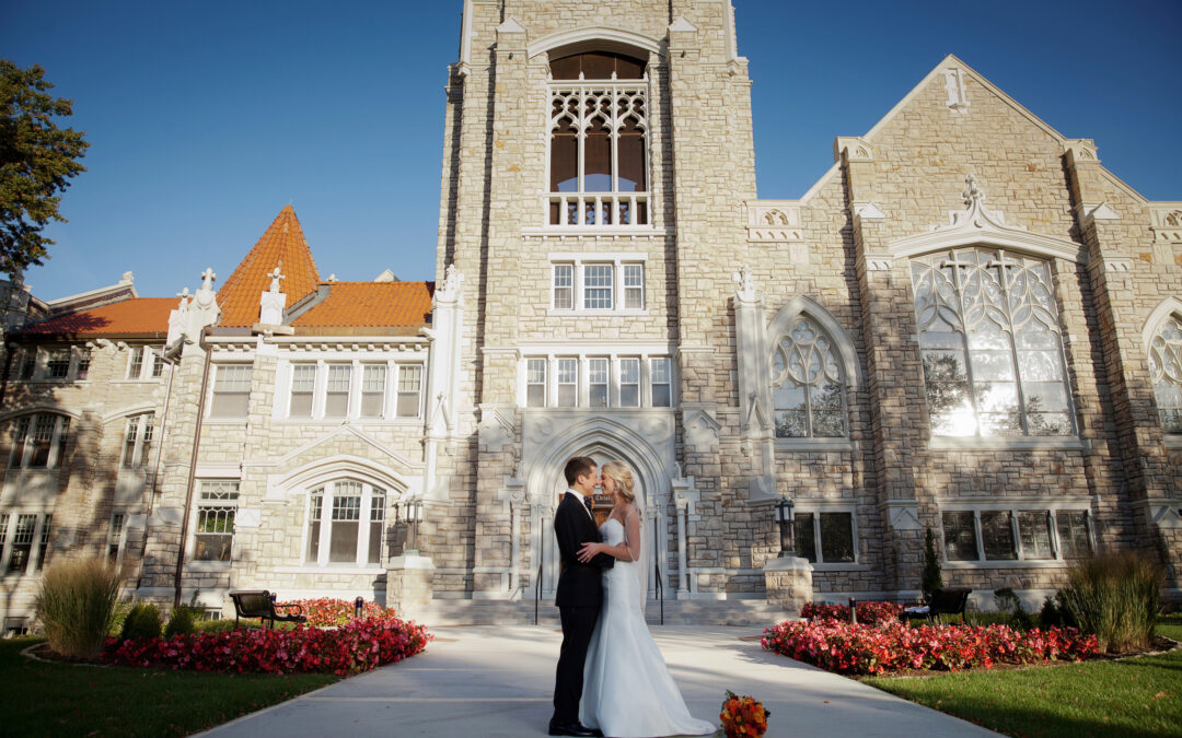 Kansas City Real Wedding – Paige + Morgan – Simple Elegance Wedding Coordination