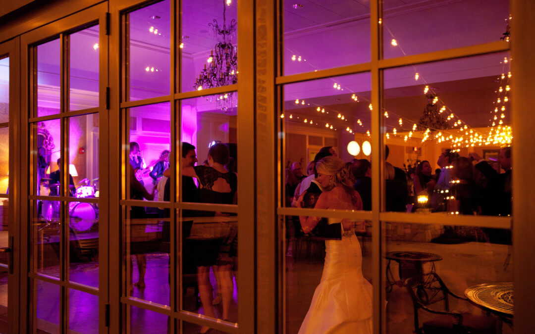 Kansas City Real Wedding – Paige + Morgan – Simple Elegance Wedding Coordination