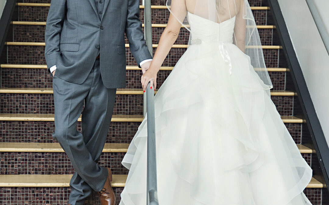 Ashley + Kevin – Modern Kansas City Reception