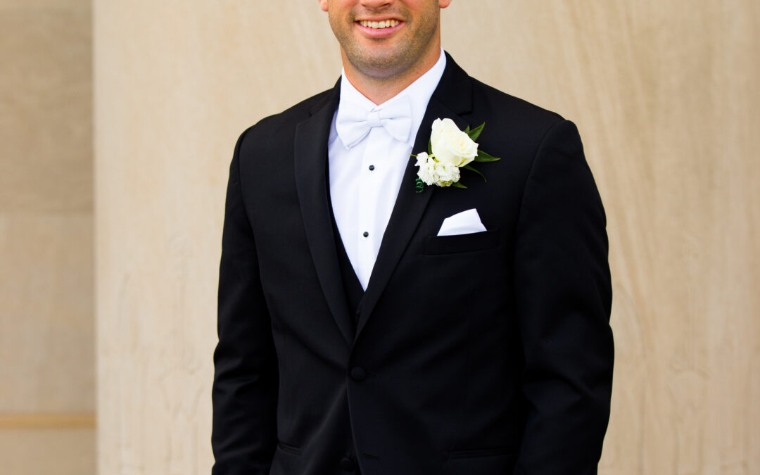 Geneva + Kale’s Classic Simple Elegance Union Station Kansas City Wedding