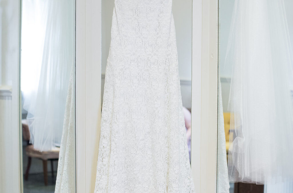 Emily + Adrian – Romantic Weston Farm Wedding